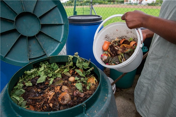 Best Soil to Use in a Garden During Winter - Composting